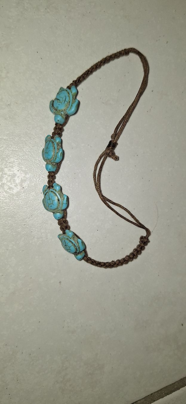 Bracelets: Schildkrötenarmband – D'occasion à Lupfig par Nanda89