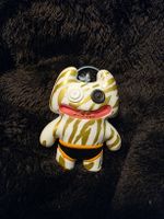 Schlüsselanhänger Fuggler Figur weiss gold gemustert