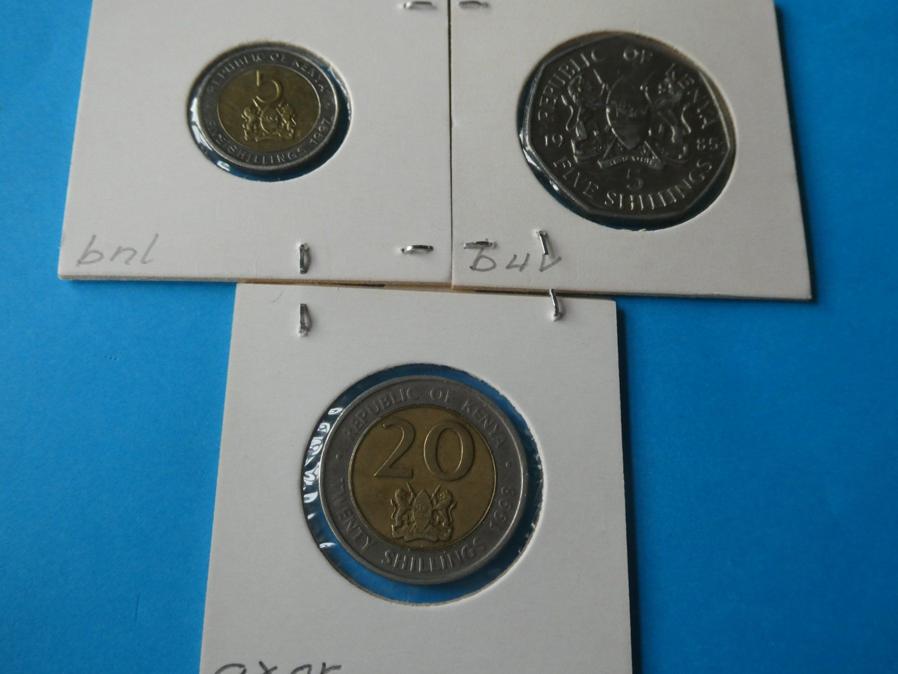 Tutti le monete: Kenya 1985-98, 3 alte Münzen – Usato da Hinterforst venduto da Rohusri 1