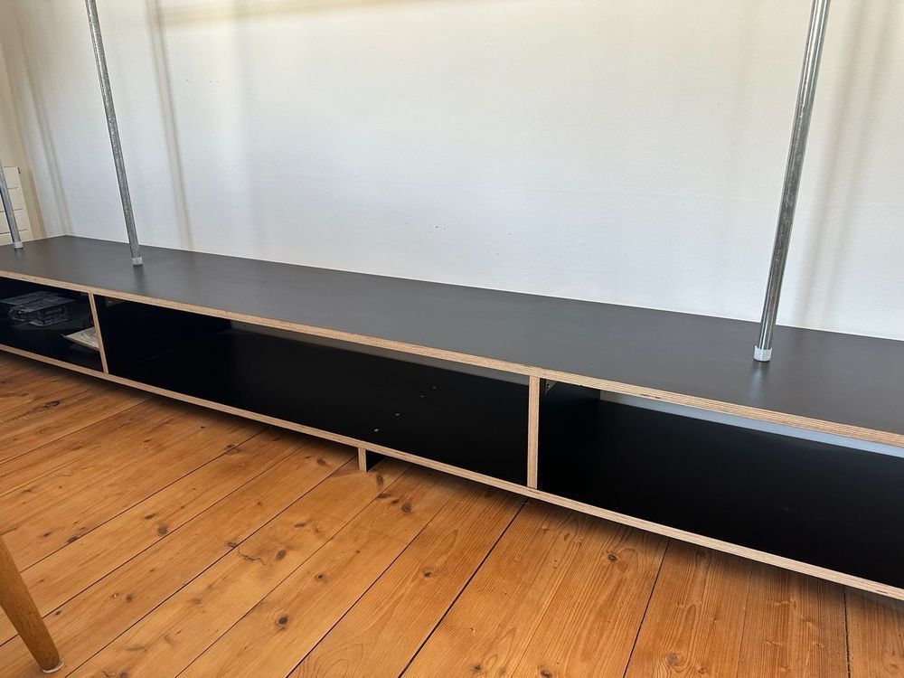 Guardaroba: Industrial Designer Garderobe – Usato da Freienbach venduto da Elenaheinz 3