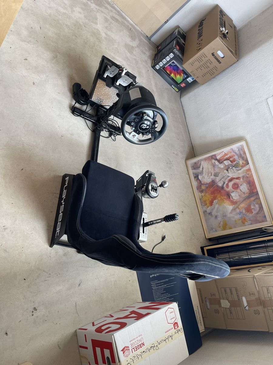 Thrustmaster Controller: Sim Racing Setup Thrustmaster T GT2 Handbremse Schaltung – Usato da Ernetschwil venduto da Picnyd 2
