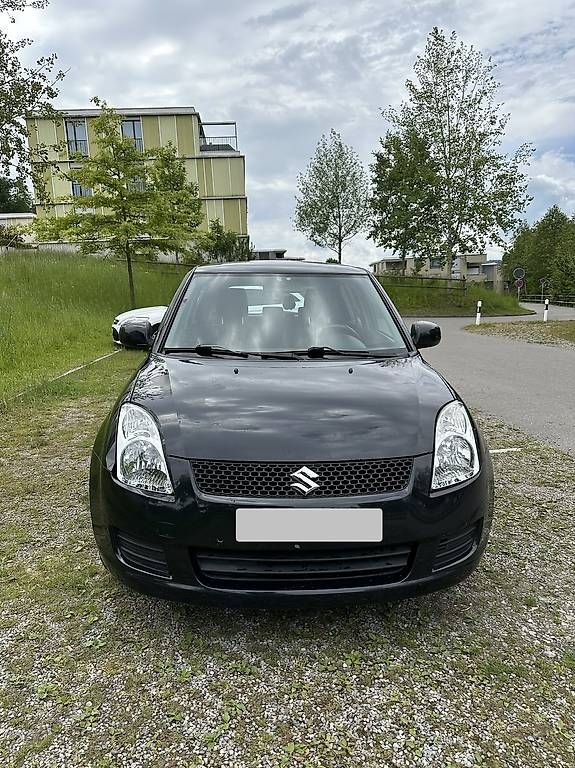 Suzuki Automobili: Suzuki Swift ab MFK – Usato da Gossau ZH venduto da Evynephryn