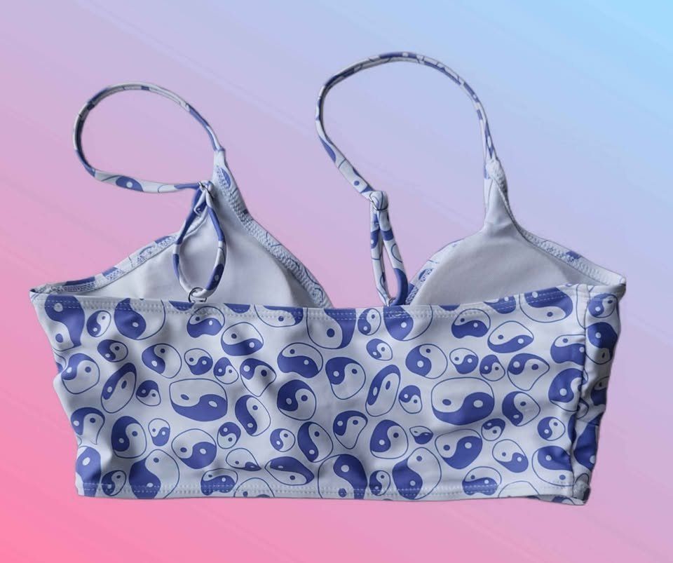 Badekleider & Bikinis: Yin Yang Bikini Oberteil – Neu (gemäss Beschreibung) aus Aarburg von Hystoria 1