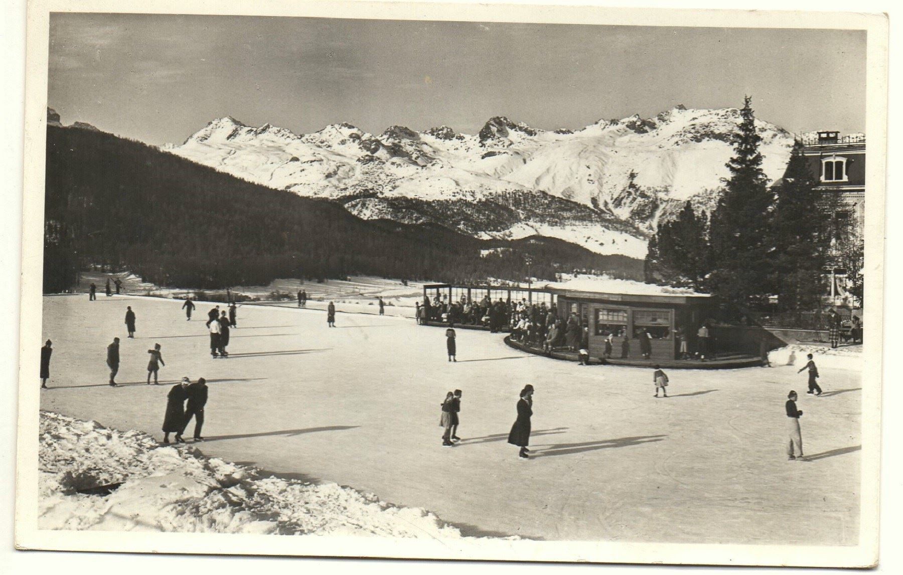 Cartoline postali: PONTRESINA Eisbahn Kurvereinsrink – Usato da Jona venduto da philajona