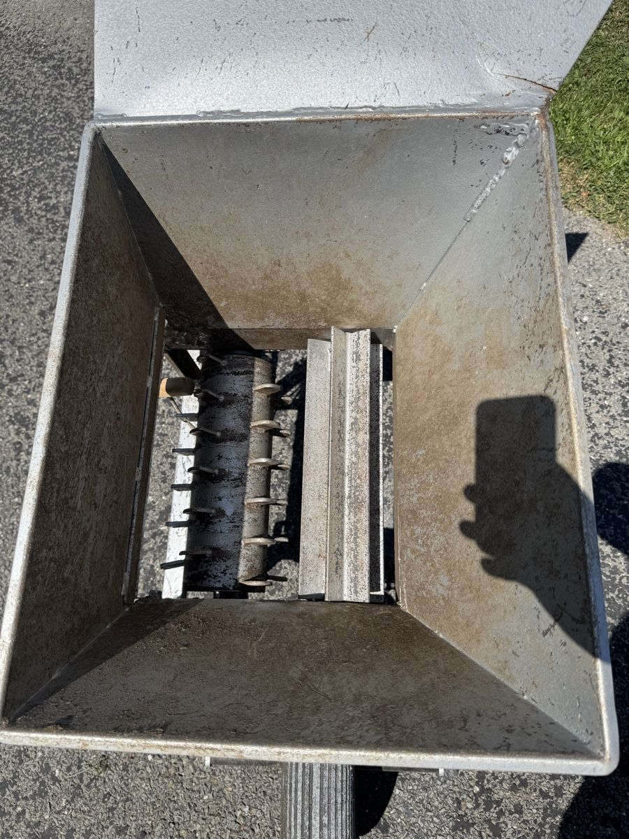 Tutte le macchine: Mistbrecher / Häcksler  – Usato da Eischoll venduto da Tschiepi6 1