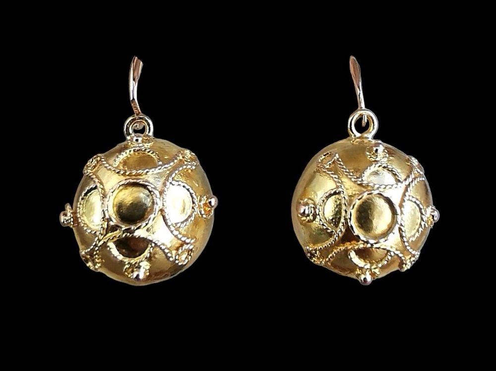 TENET Genesa Ohrringe Mit Steinkugel - Spiritueller Schmuck Mit Stahlkette