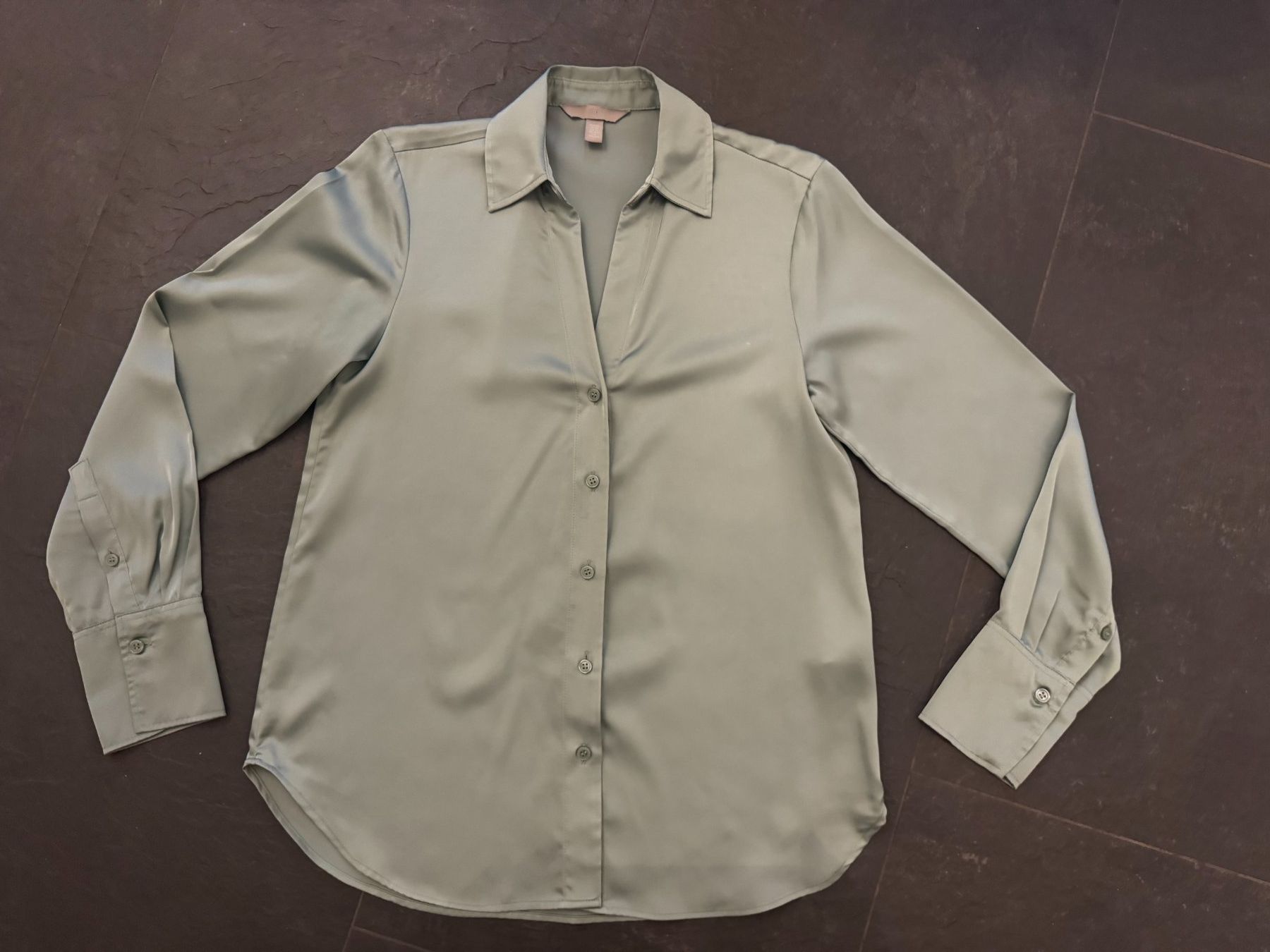 H&M Camicette: Satin Bluse hellgrün Gr. XS – Usato da Bonstetten venduto da VCLS 1
