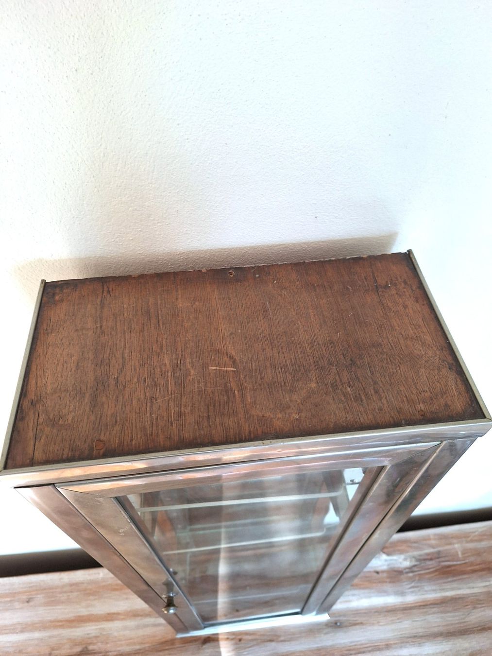 Vetrine: Antike Vitrine Metall/Glas Medizin – Usato da Erlenbach ZH venduto da Sondeiwendiz 8