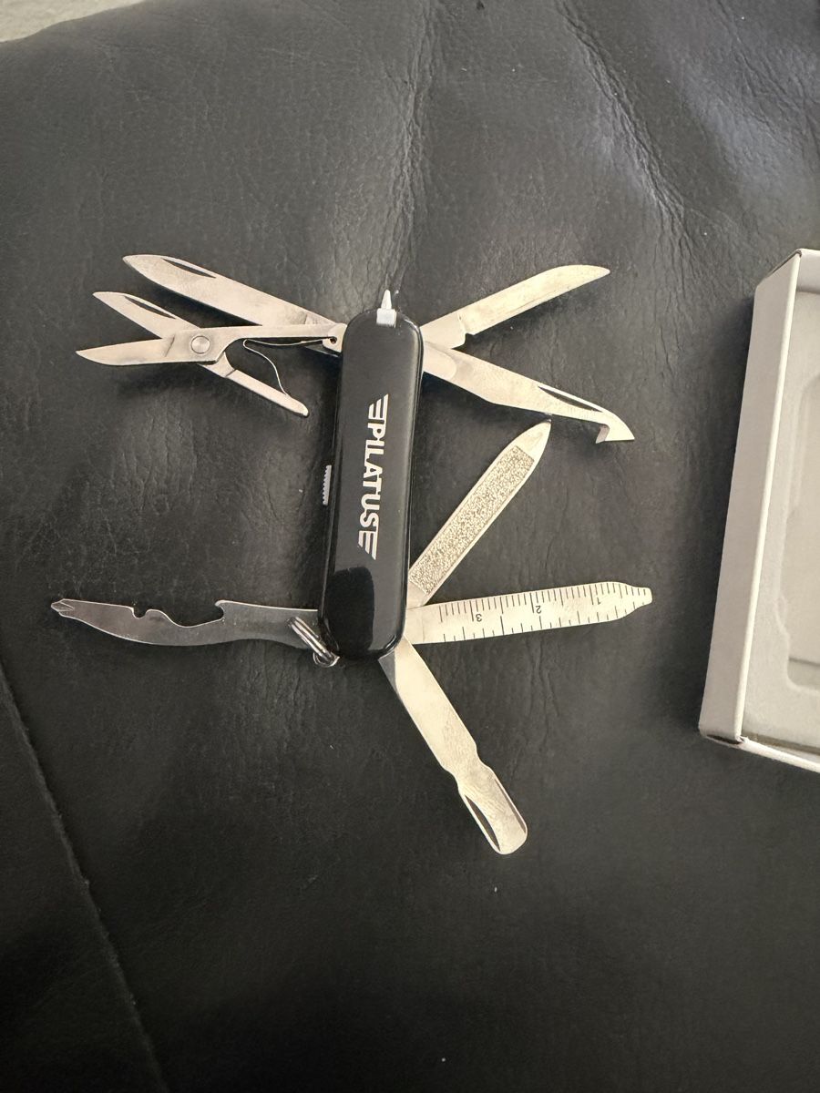 Victorinox Couteaux de poche: Sackmesser Victorinox  – D'occasion à Baden par noli.r 2