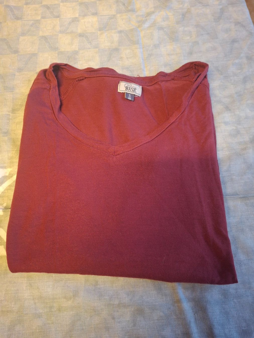 Maglioni & Felpe: Pull léger col en V taille S marque Basic – Usato da Villiers venduto da san_jn5w 6