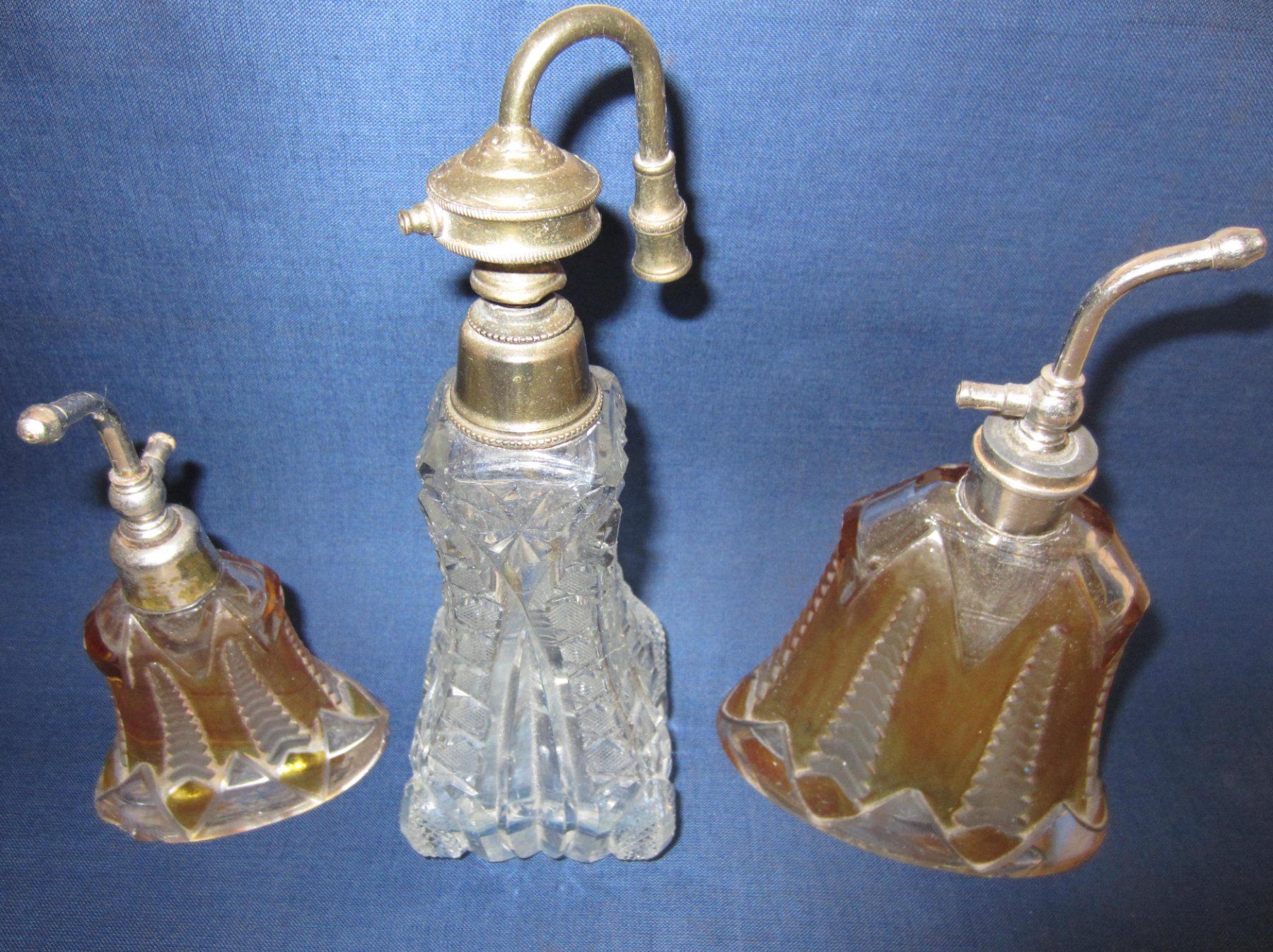 Flacons: Lot antike Parfum-Flakons – Gebraucht aus Meggen von Tristar03