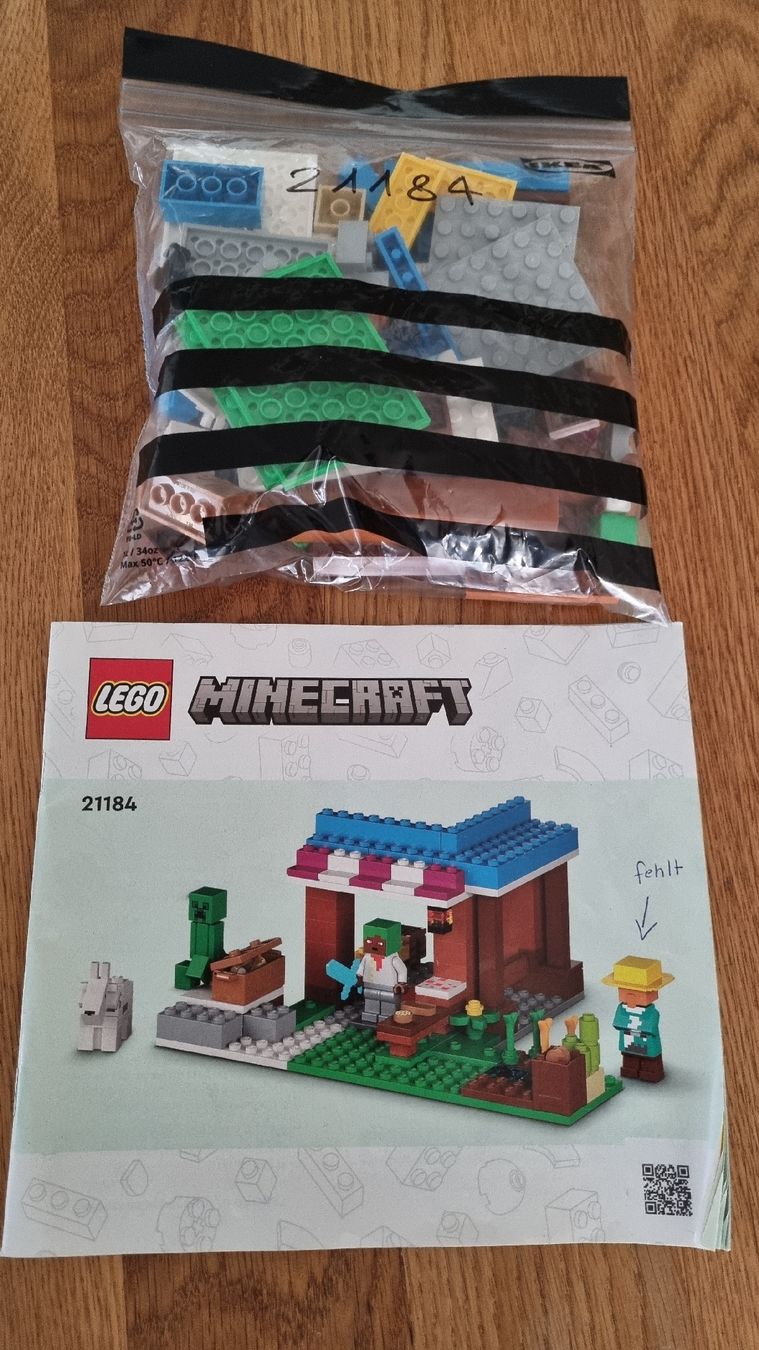 Lego Baukästen: Lego Minecraft 21184 – Gebraucht aus Jonschwil von germann32