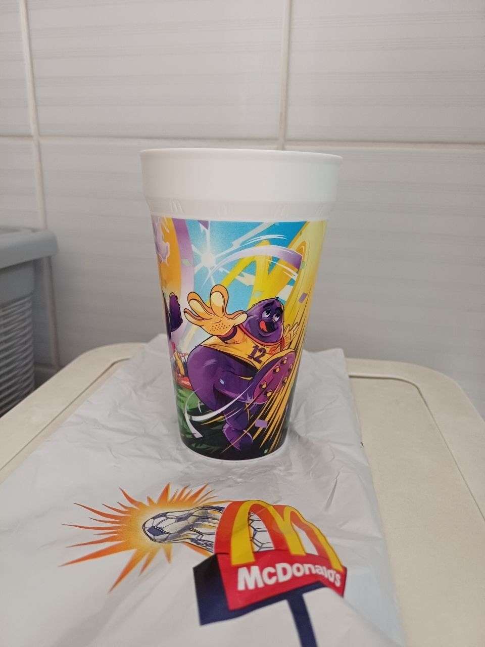 Mc Donald's Verres: Grimace - Mc Donald's Becher World Cup 2026 – Neuf avec emballage d'origine à Muralto par manueldisaba01 1