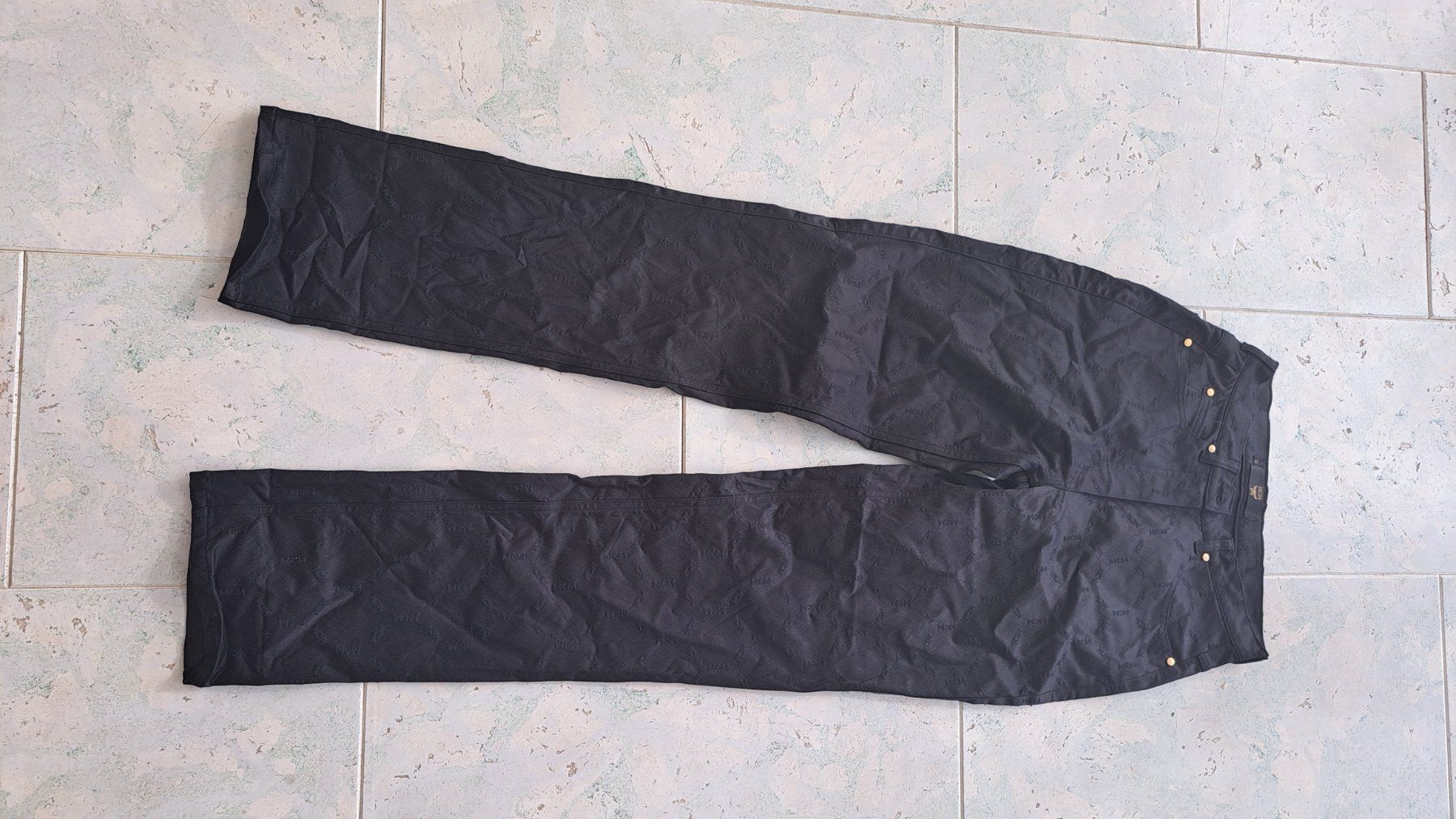 Mcm Jeans: MCM Jeans – Usato da Pfäffikon ZH venduto da Valsangiaccomo