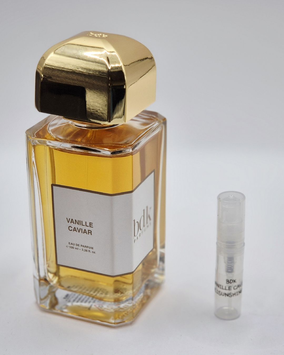 Profumi & Eau de Toilette: 2 ml VANILLE CAVIAR BDK ABFÜLLUNG – Nuovo (secondo la descrizione) da St. Gallen venduto da CaliSunshine