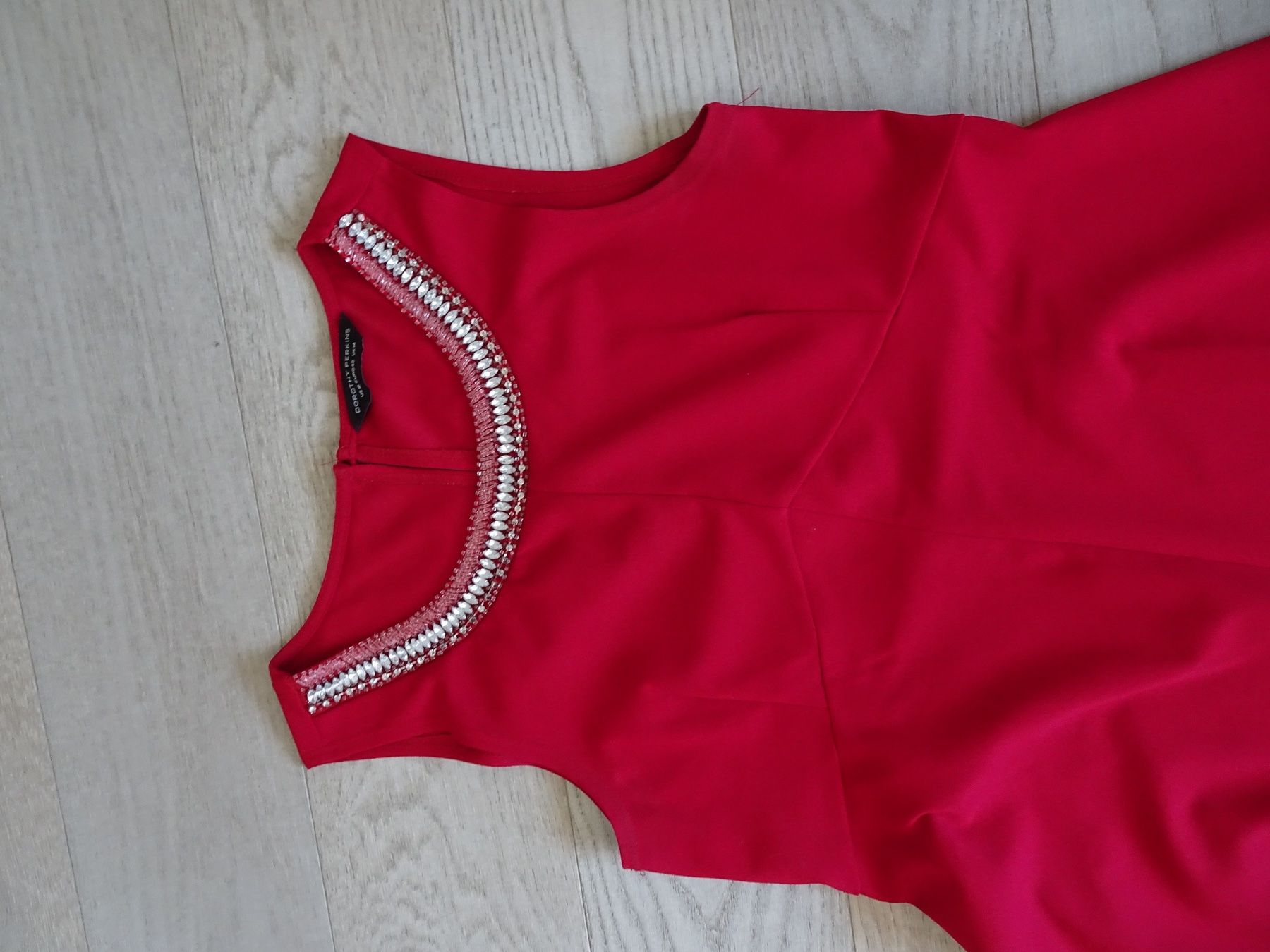 Vestiti: Kleid Stretchkleid rot, Gr. 40 – Nuovo (secondo la descrizione) da Winterthur venduto da Riiita 2
