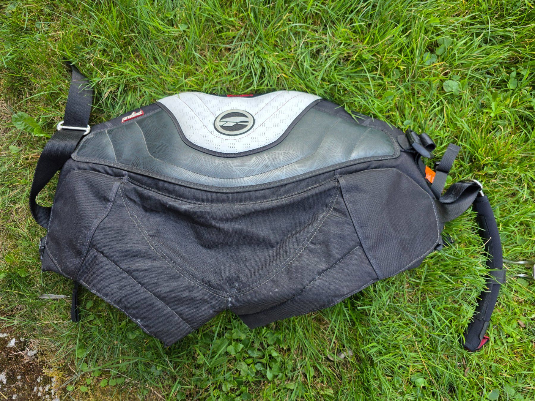 Kite: Sitztrapez Prolimit XL – D'occasion à Buchs SG par swisssurfer007 1