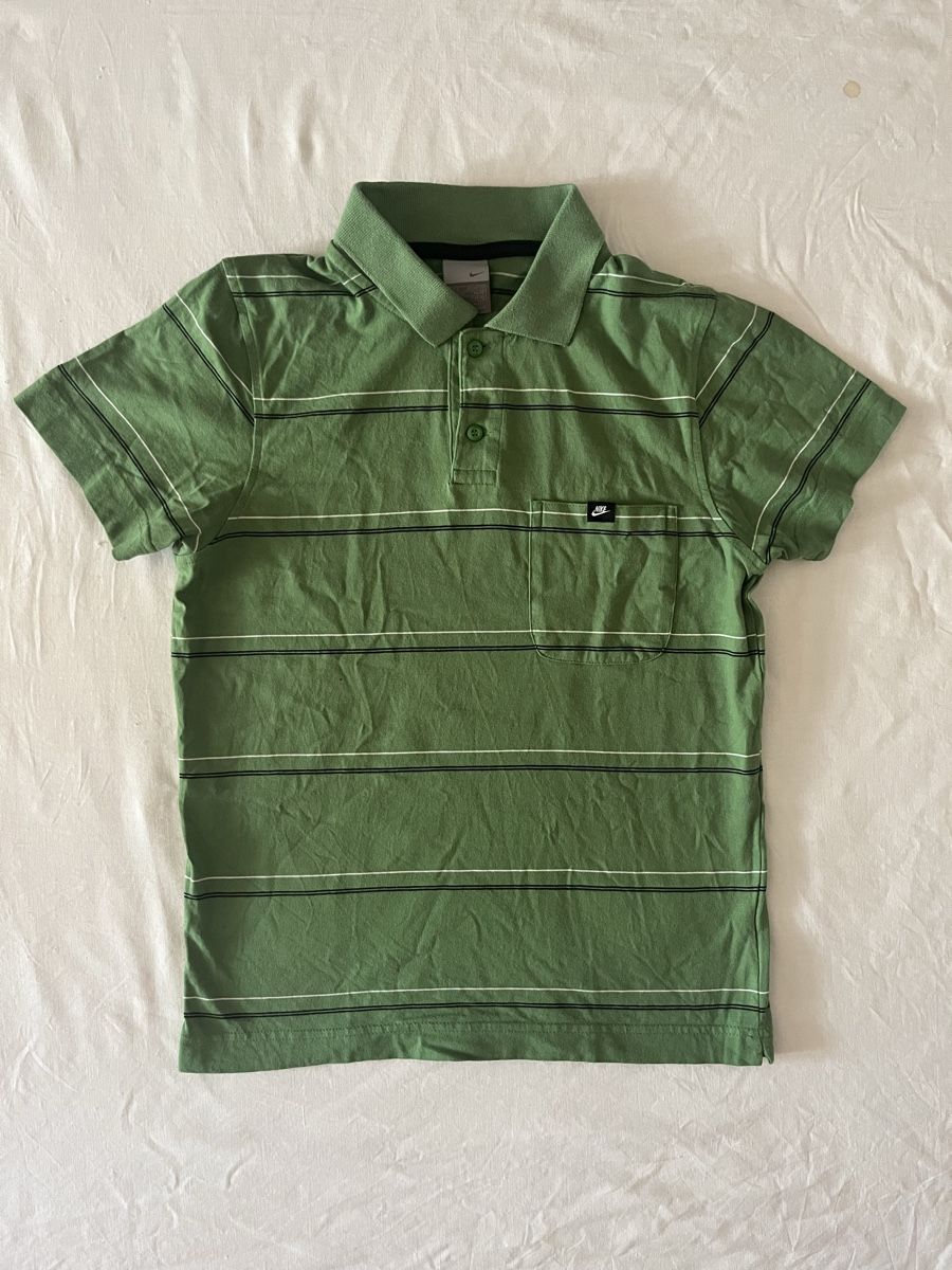 Nike Magliette Polo: Nike Poloshirt – Nuovo (secondo la descrizione) da Sulzbach venduto da elon1898