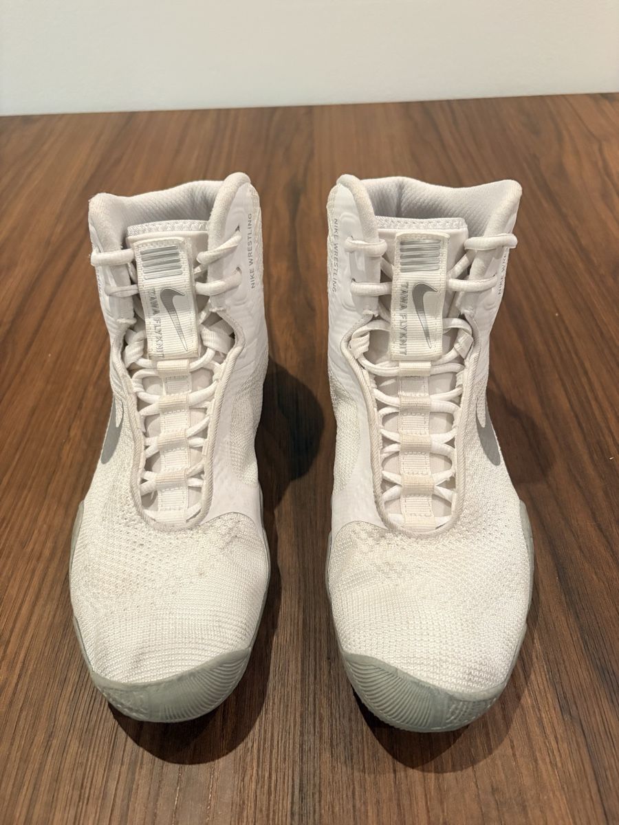 Nike Chaussures hommes: Nike Tawa Grey – D'occasion à Seengen par Matrix2020 8