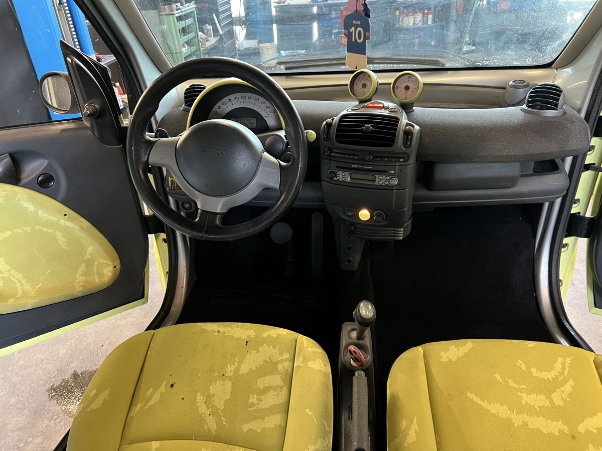 Smart Automobili: Smart Fortwo 1.0  – Usato da Bern venduto da pav_b76w 6