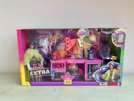 Barbie Extra Puppe & Vanity Playset
