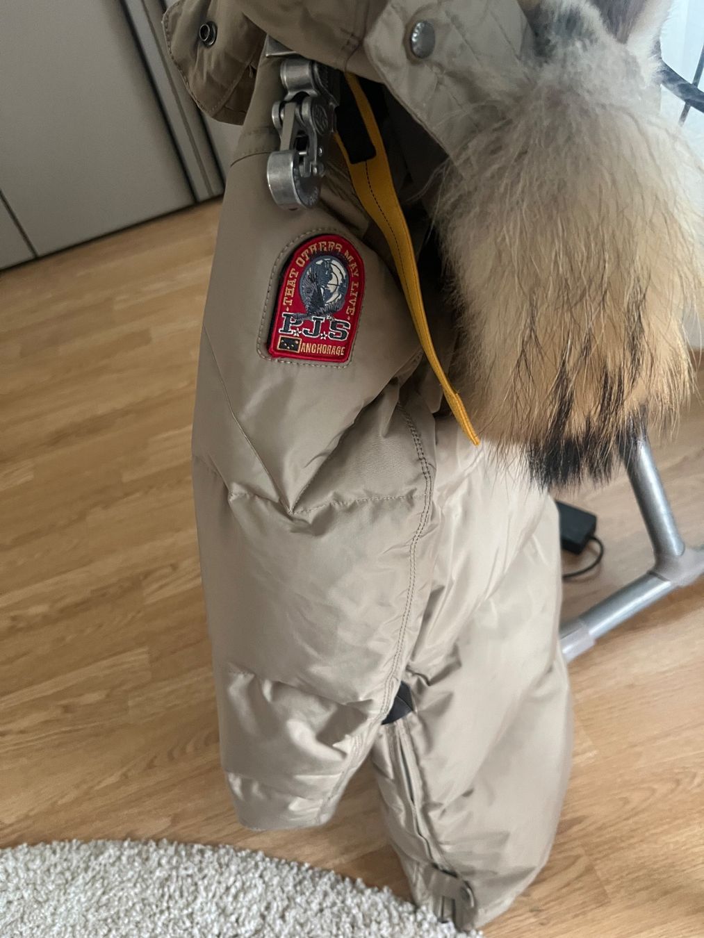 Parajumpers Giacche: Parajumpers Parka beige – Usato da Küsnacht ZH venduto da Oloroso 4