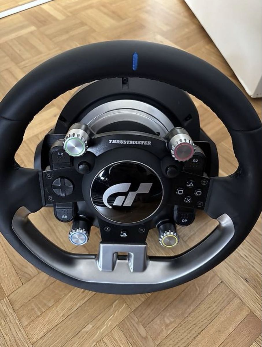Thrustmaster Manettes: Thrustmaster T-GT2 Gran Turismo simulateur – D'occasion à Lausanne par Ale981