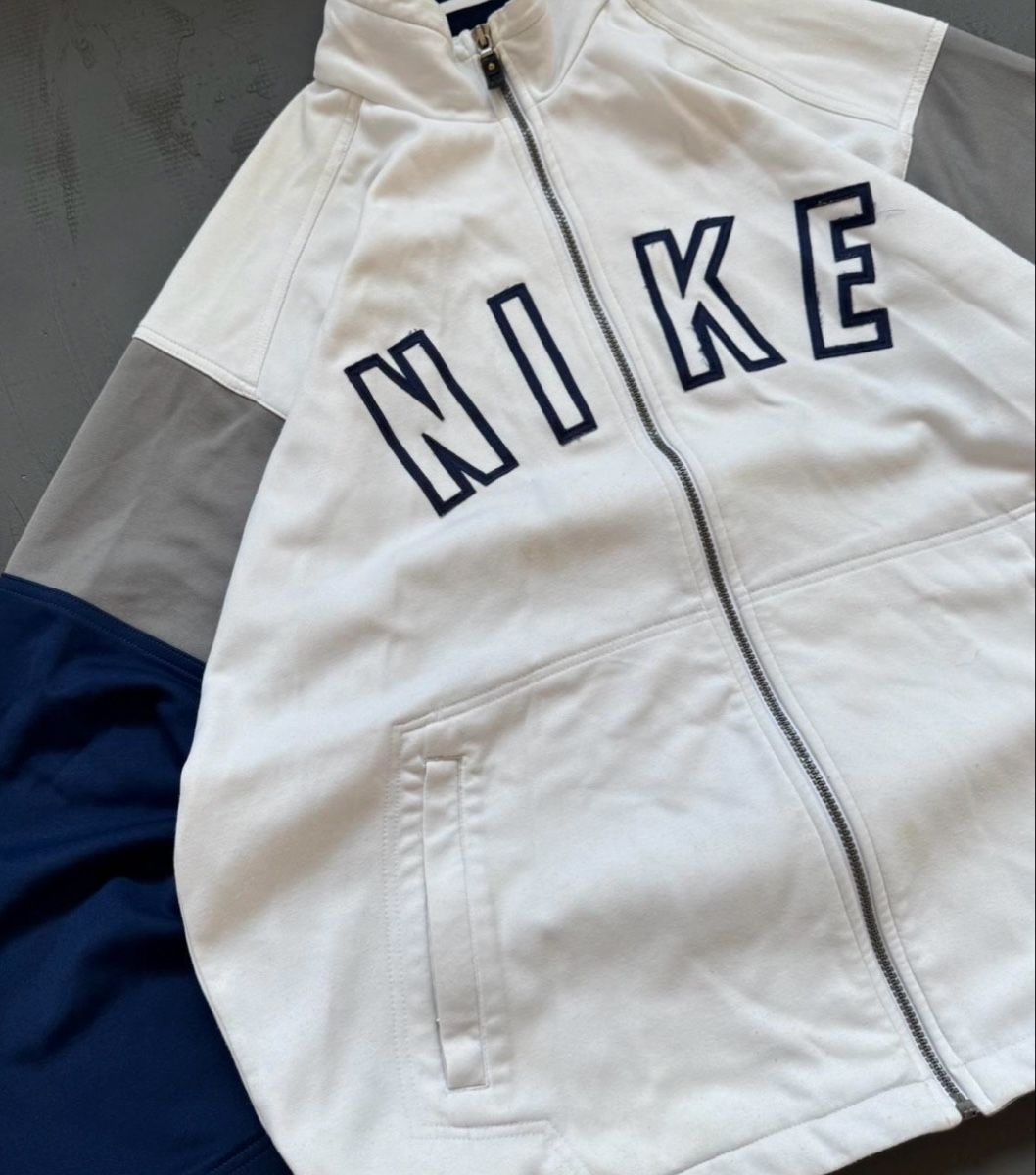 Nike Giacche: Nike vintage zipper – Usato da Sachseln venduto da suruam01 1