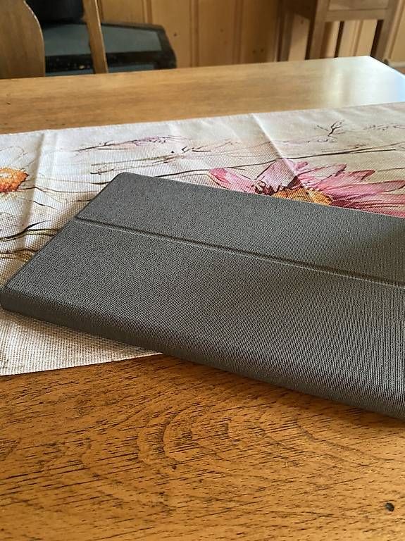 Tablettes PC: Creander Tablet – D'occasion à Walkringen par Hydrangea-serrata