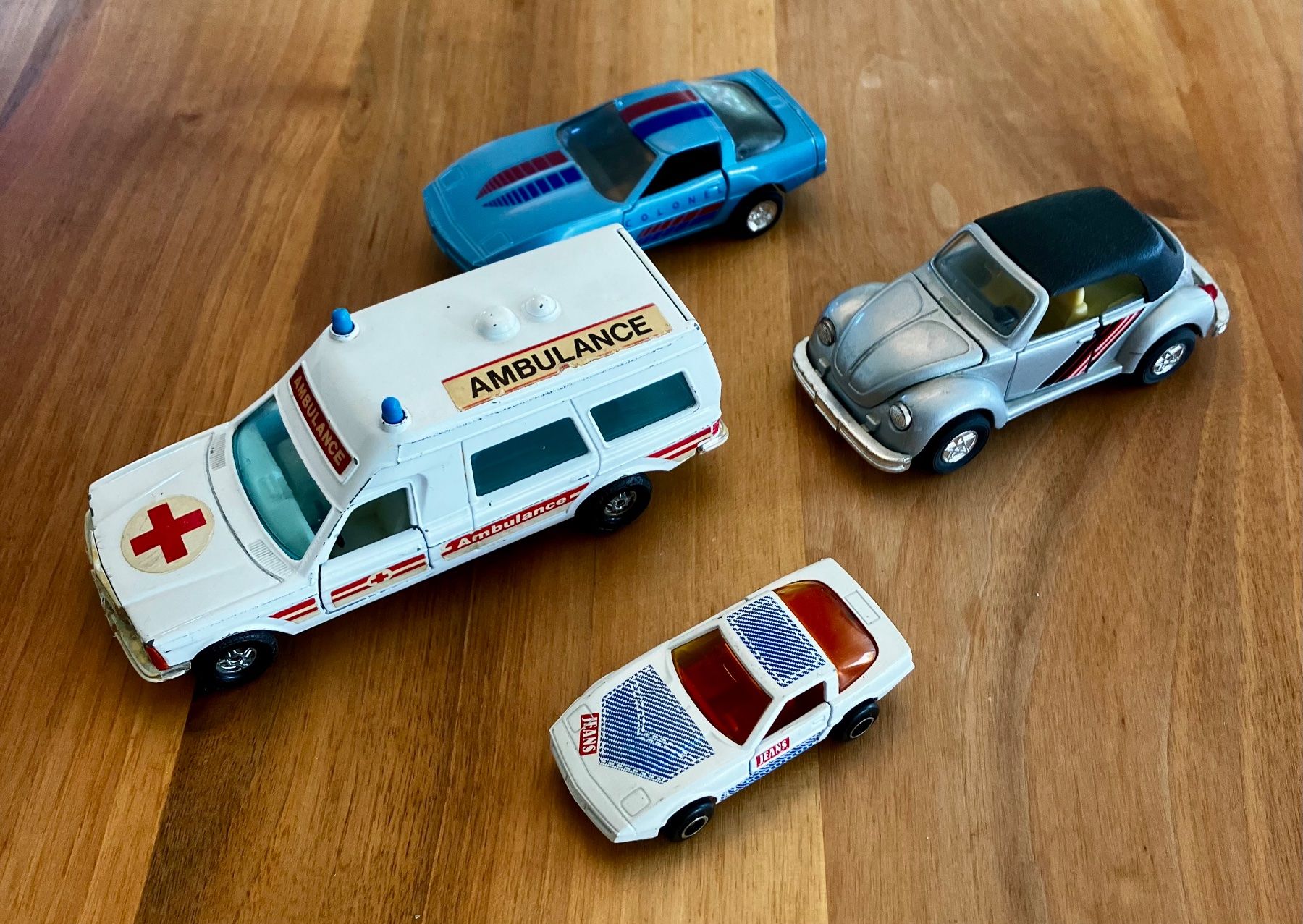 Voitures modèles: 4 Modellautos – D'occasion à Wabern par SuperKingChris