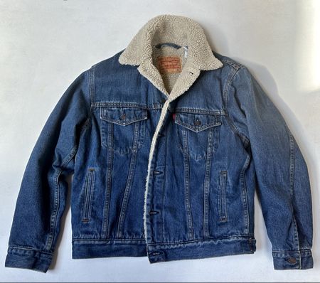 Levi's Sherpa Trucker Jacket  Size M