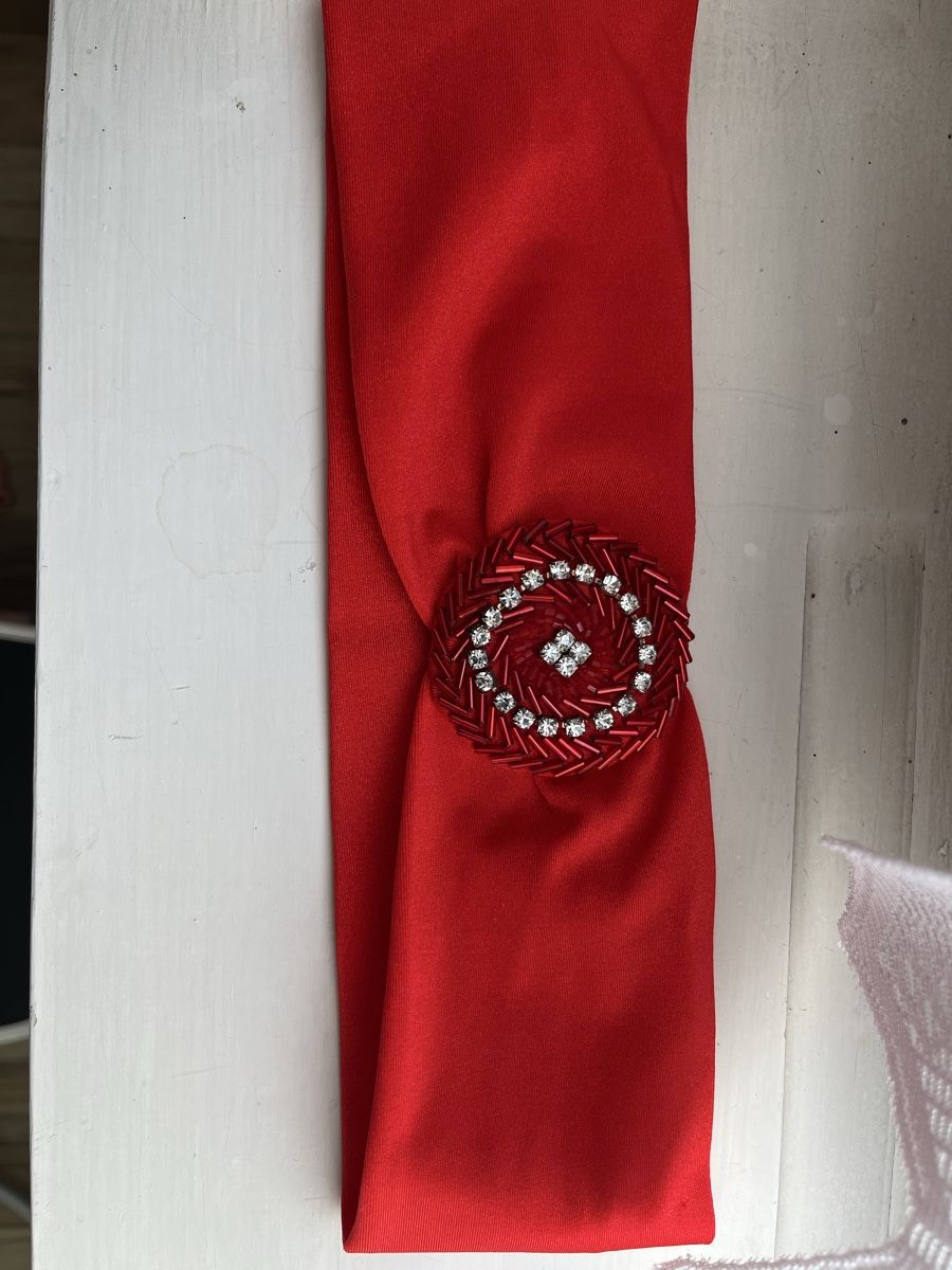 Kleider: Costume danza ventre rosso con accessori  – Gebraucht aus Novaggio von Sabi-Pearl 5