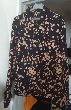 Marccain schöner Blazer Gr. 4