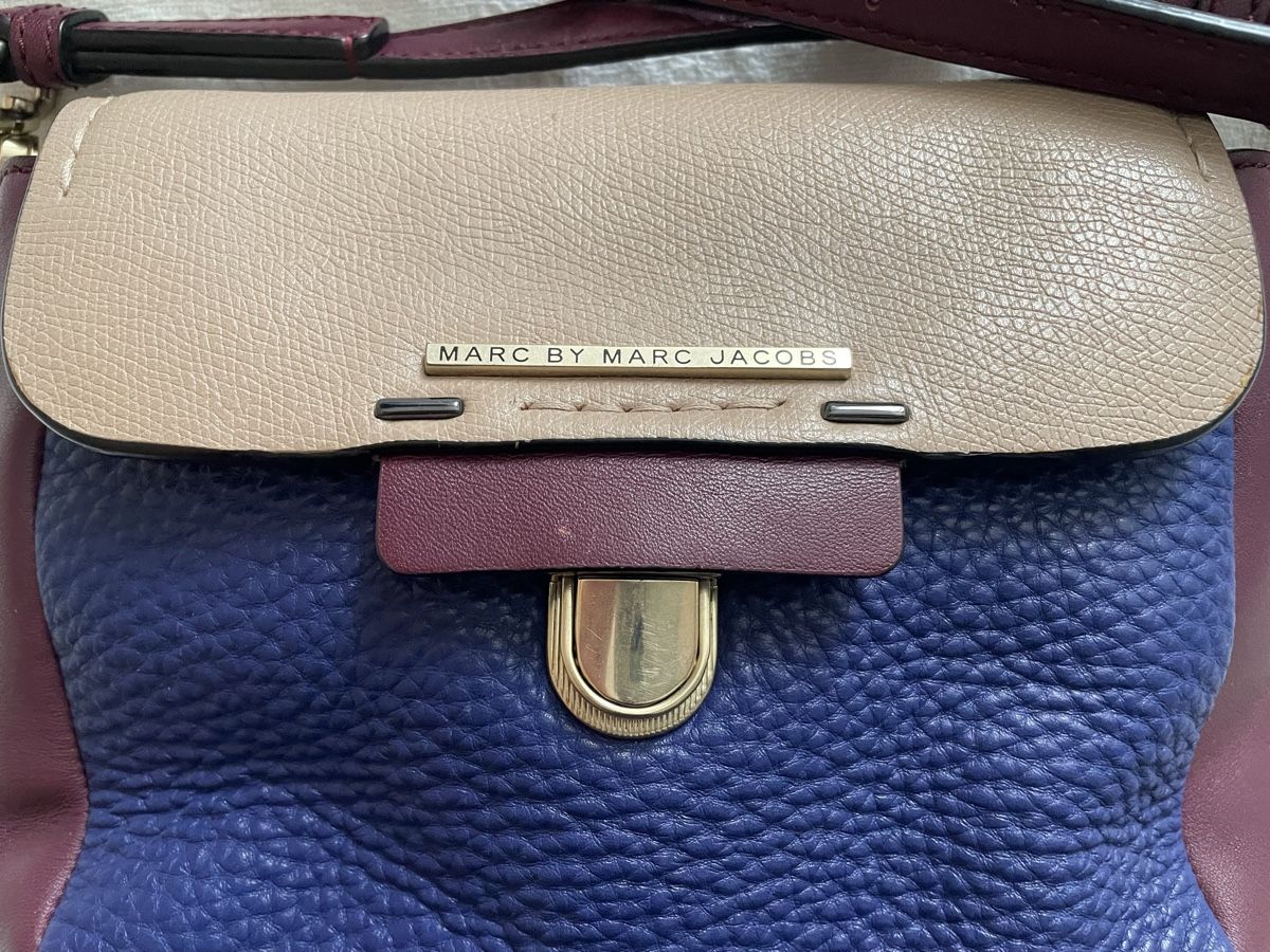 Marc Jacobs Taschen: Echtleder Umhängetasche v. Marc by Marc Jacobs – Gebraucht aus Basel von Mrs_Bee 2