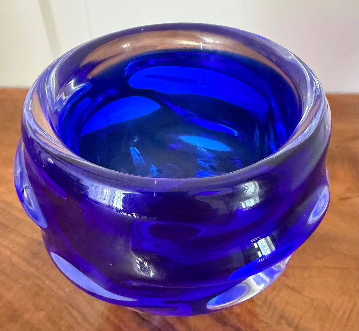 Vase & Récipients: dickwandige, schwere, blaue, wunderschöne Glas-Vase – D'occasion à St.Gallen par Boergie 3