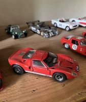 Lot de 18 modèles réduits * 1/43