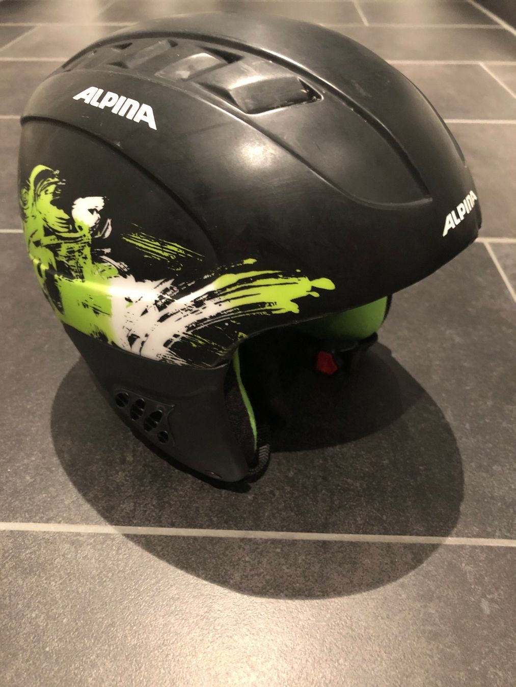 Alpina Helme: Kinderskihelm Grösse 51-55 – Gebraucht aus Wetzikon ZH von Spinnjogerl