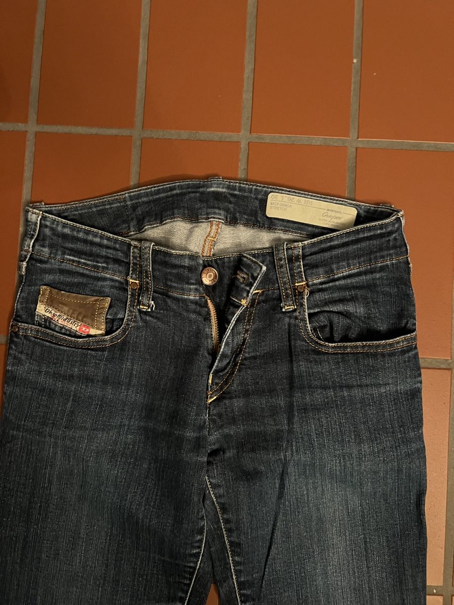 Diesel Jeans: Diesel Jeans 26/30 – Gebraucht aus zürich von kira.jj
