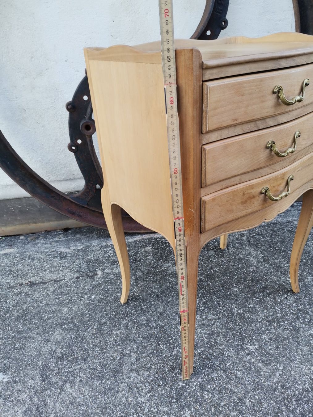 Cassettiere: kleines Möbel, Schubladenmöbel, Vintage Möbel, Kommode, Tisc – Usato da Wiedlisbach venduto da materialkreislauf 6