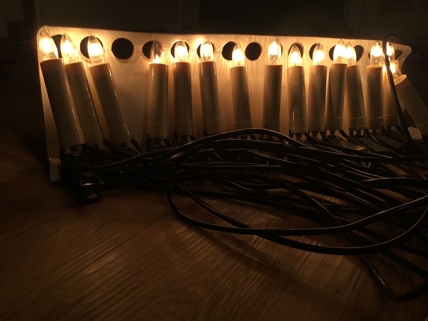 Tutte le decorazioni: Christbaumschmuck und Ständer – Usato da Schlieren venduto da Jeajet 6