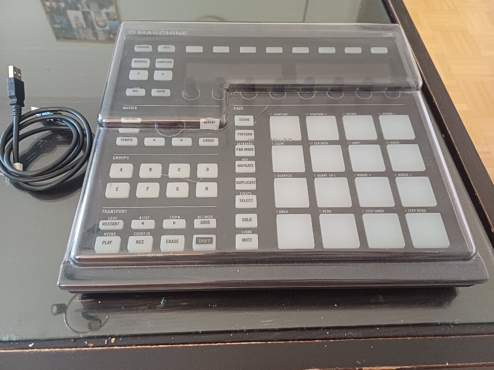 Musikinstrumente: Native Instrument Machine MK2 – Gebraucht aus Winterthur von  1