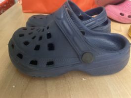 Kinder Clogs/Sandalen Gr. C11/28/29 dunkelblau gebraucht
