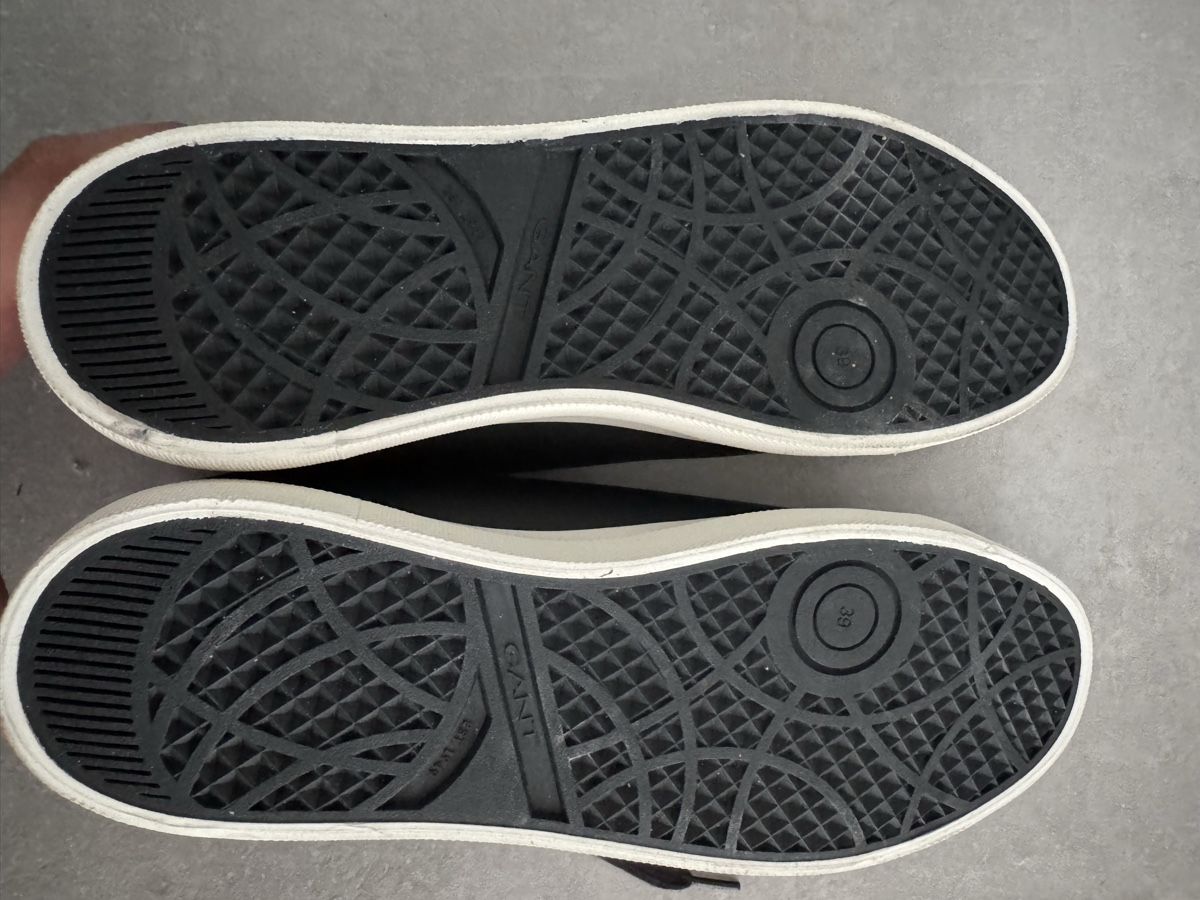 Gant Scarpe da uomo: Baskets GANT noir T. 39, neuve – Nuovo (secondo la descrizione) da La Chaux-de-Fonds venduto da kel_9khc 4