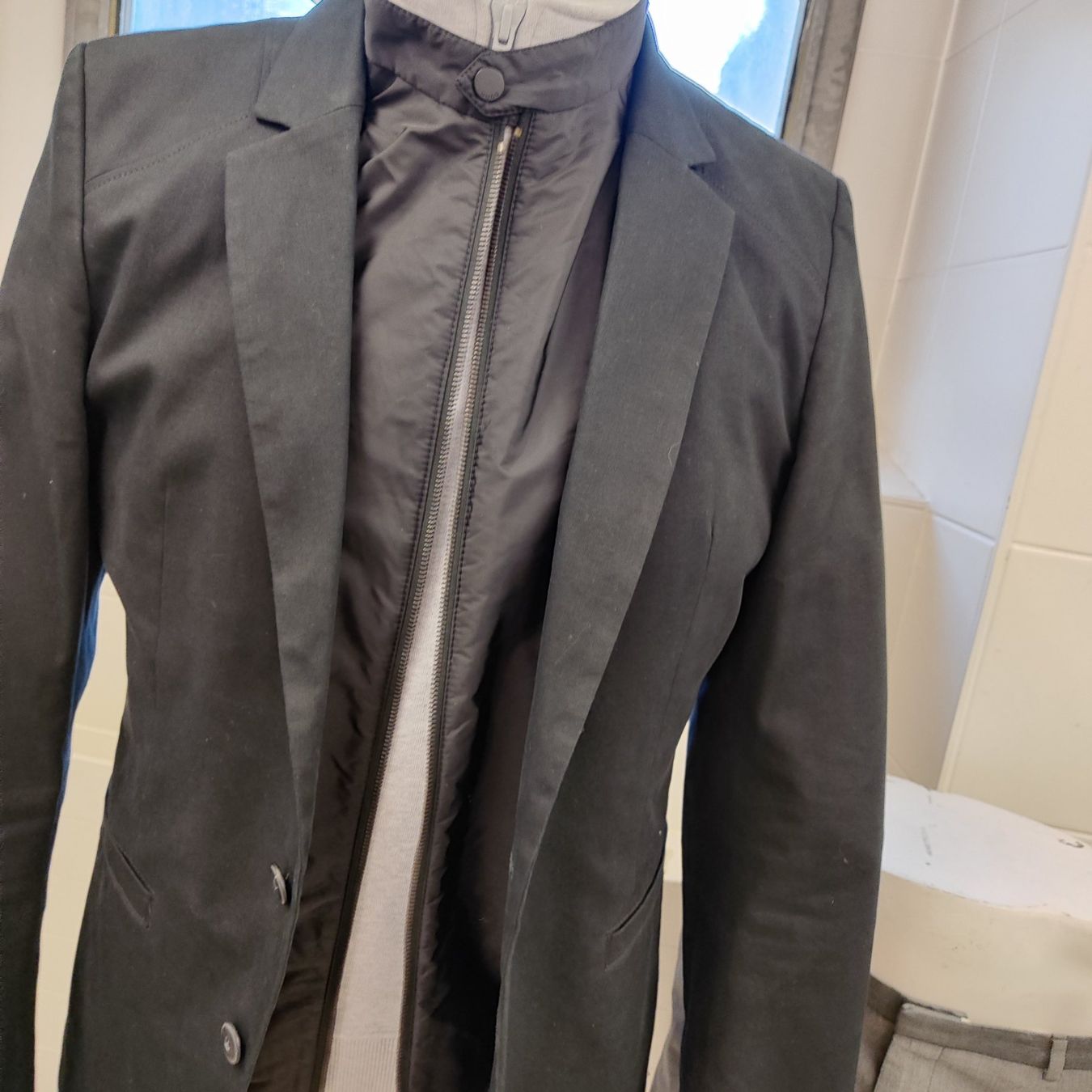 Hugo Boss Giacche: Boss Blazer mit Gilet Gr 98 – Usato da Langnau am Albis venduto da Judithsebi 9