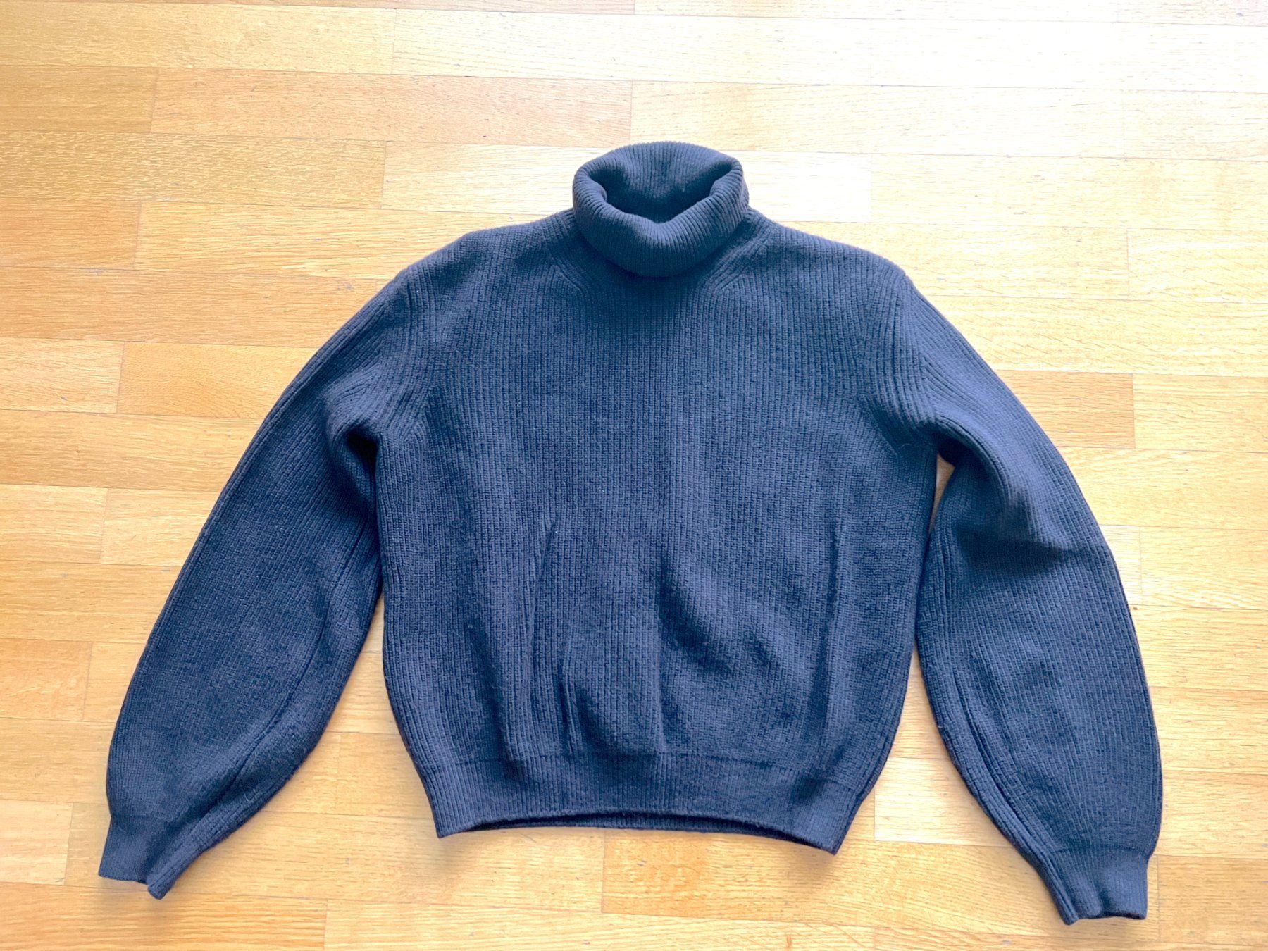 Vestiti: Edles Strickkleid (Set Pullover & Rock) von Tom Ford Gr. S – Nuovo (secondo la descrizione) da Binningen venduto da criss-cross 1
