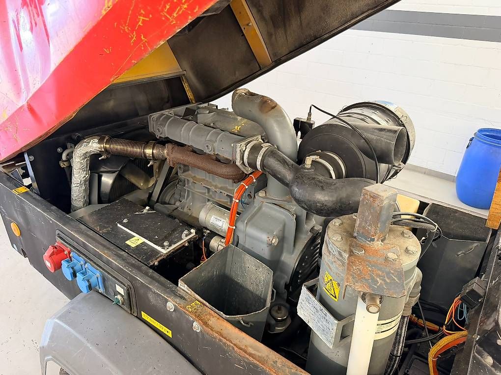Generatori di corrente: Atlas Copco XAS 67 DDG Baukompressor Generator Stromerzeuger – Usato da Baar venduto da Fahrzeug-Technik-neu 5