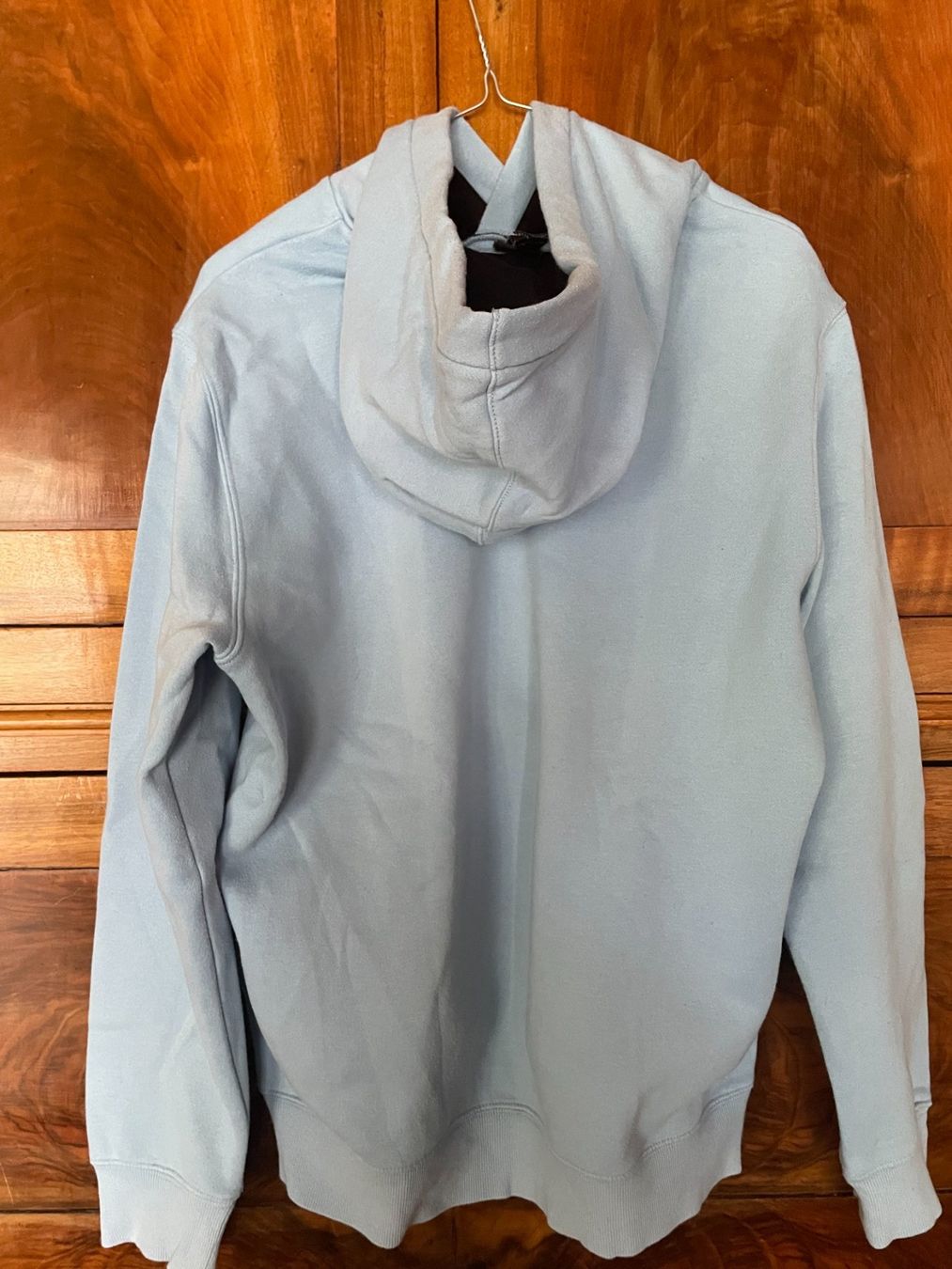 H&M Maglioni & Felpe: Sweat à capuche H&M bleu clair – Usato da Grand-Lancy venduto da hip_2rbd 1
