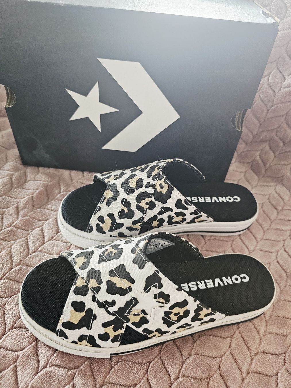 Converse Scarpe da donna: Neue Converse Slipper, Gr. 37 – Nuovo e nell'imballaggio originale da Lachen SZ venduto da 19pat83 1