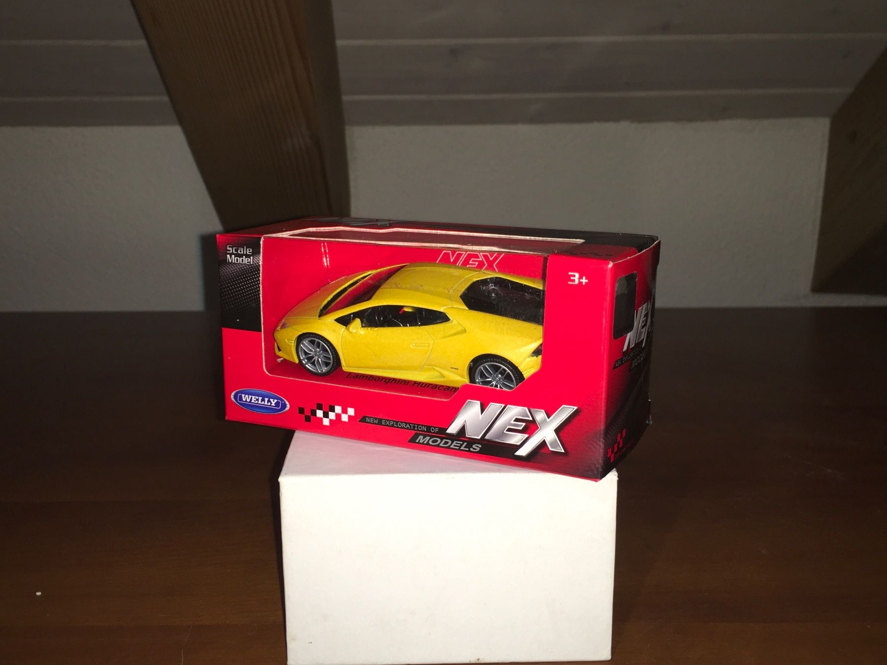 Lamborghini Modellini d'auto: Lamborghini Huracan 1/43 – Nuovo (secondo la descrizione) da Wohlen AG venduto da PrivatSammlung 2