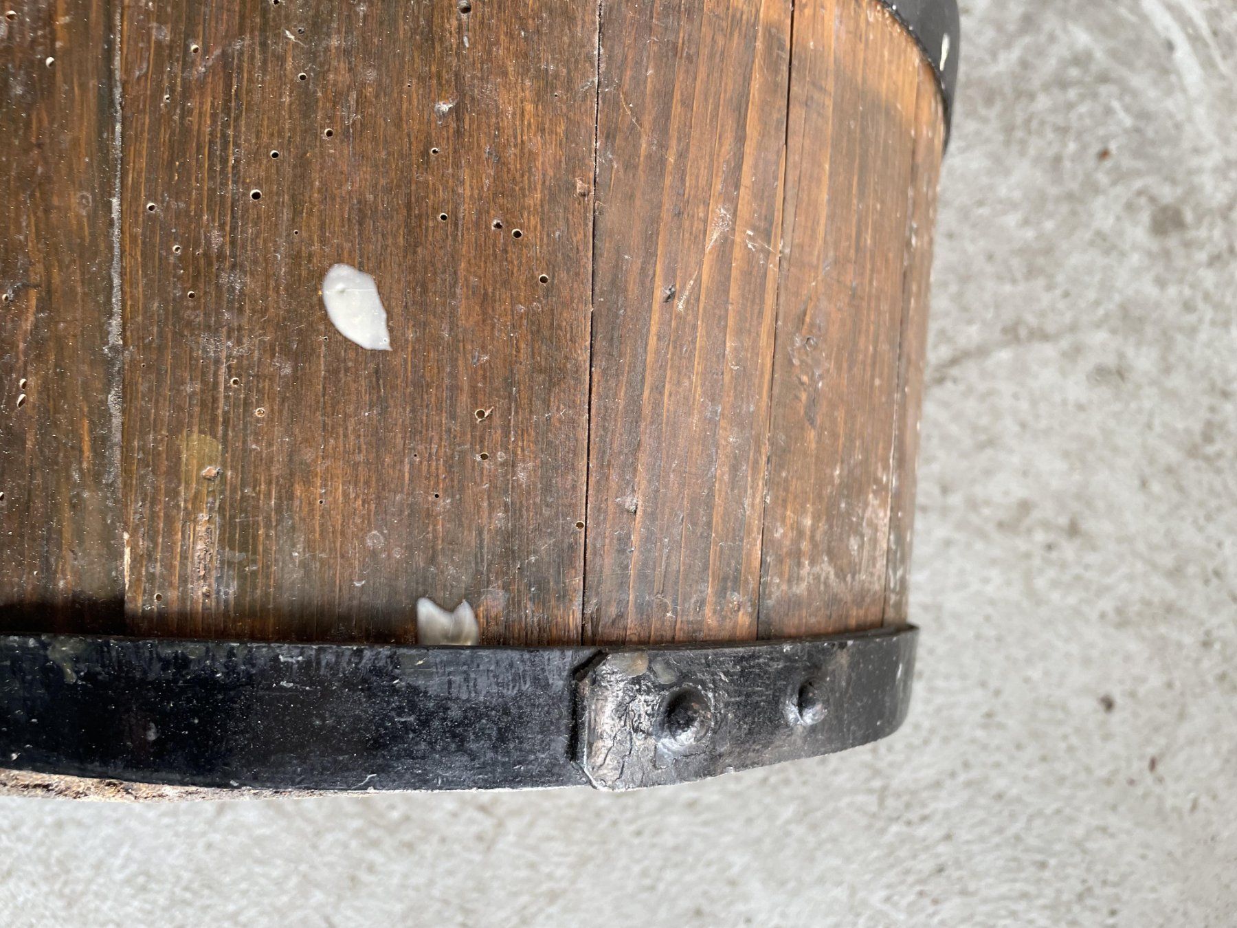 Autres articles pour la maison: Holzbottich mit Henkel ca. 20 cm Höhe – D'occasion à Elsau par Barri.ch 4